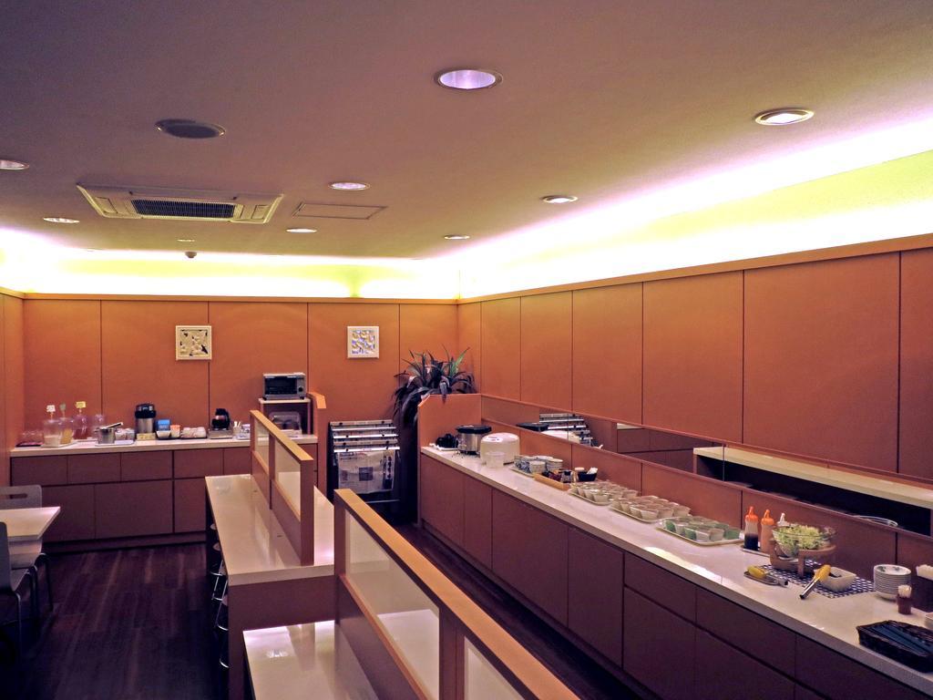 Super Hotel Ishigakijima Ishigaki  Екстериор снимка