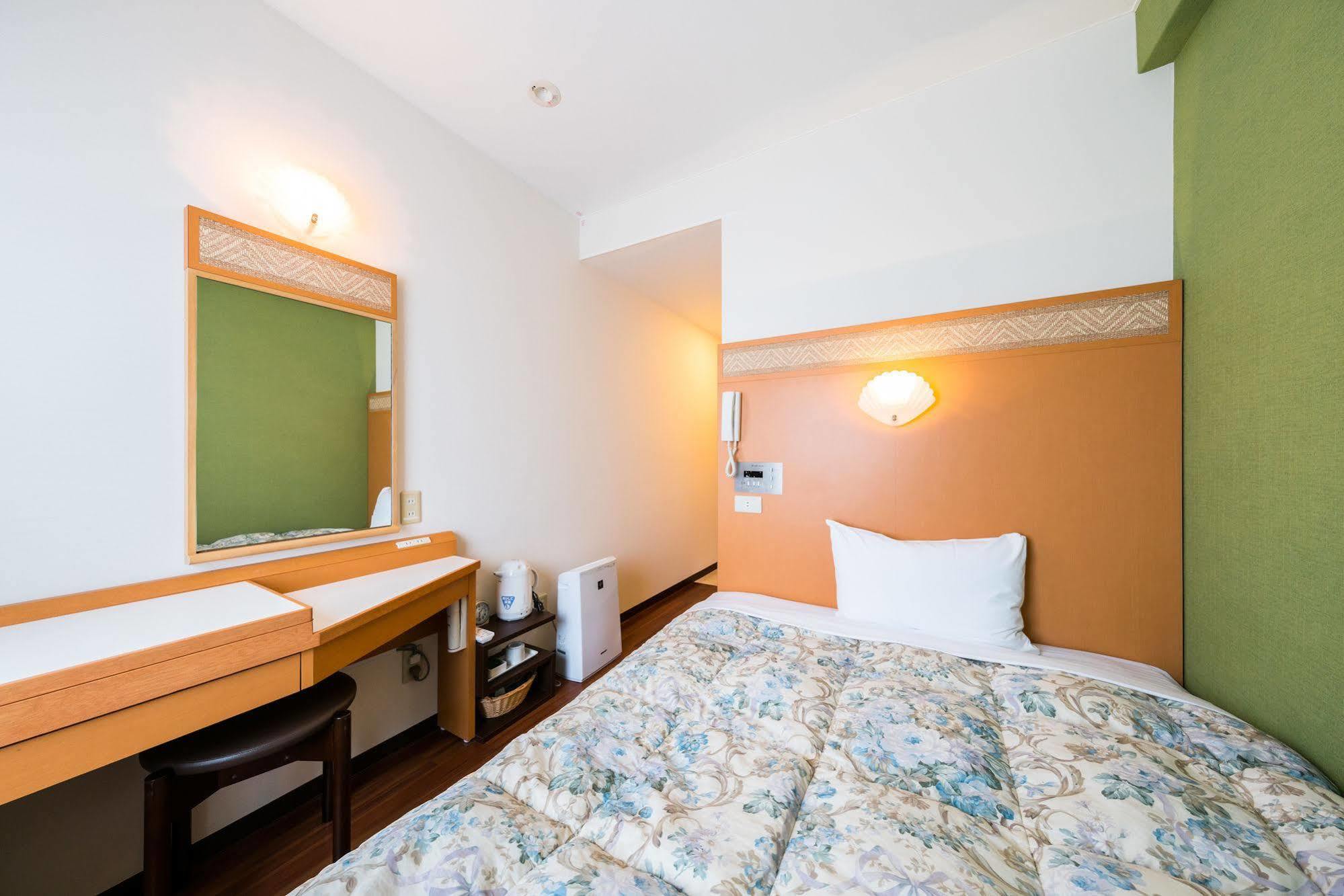 Super Hotel Ishigakijima Ishigaki  Екстериор снимка